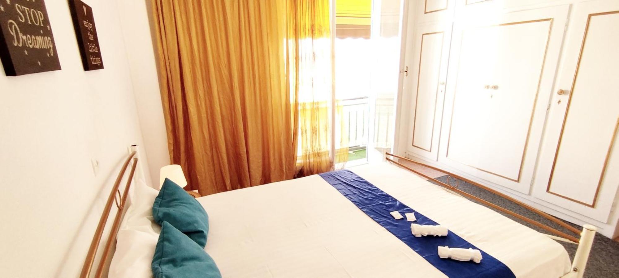 Cozy Room In Quiet Neighbourhood 아테네 외부 사진